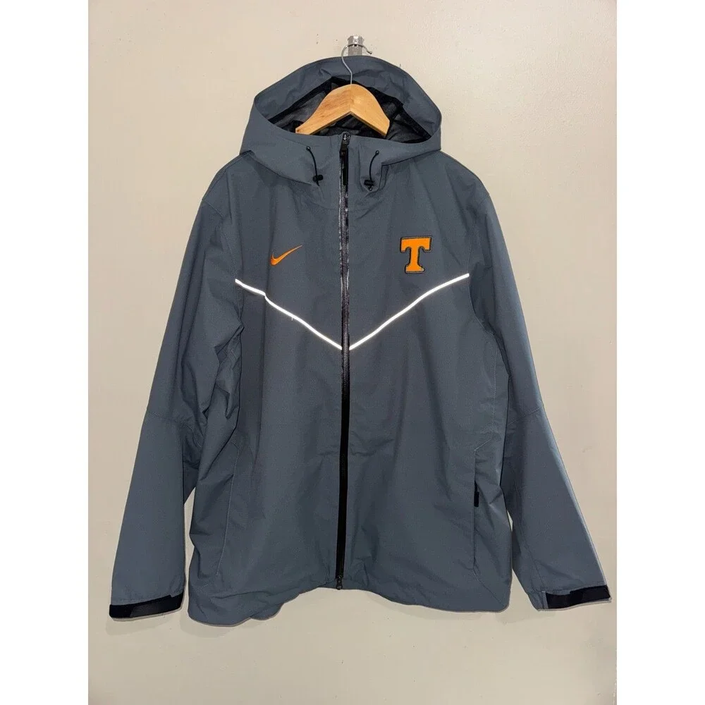 Men's S Nike Tennessee Volunteers Team Issued PE On-Field Storm-FIT Rain Jacket